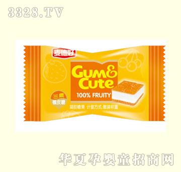 ���º�������Ƥ�ǳ�ɫ