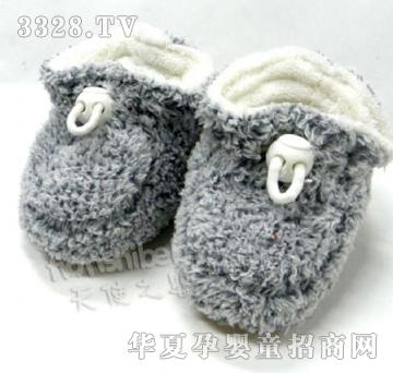 ��ʹ֮��TS1019��ɫ��ͯЬ