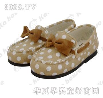 ������ŮͯЬ����ɫ