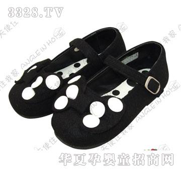 ������ɫ�W��Ь