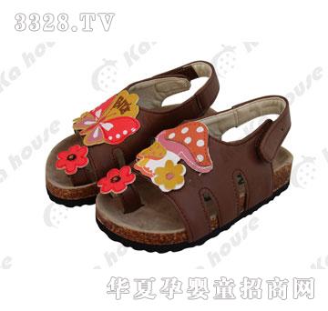 �����ɐ�ͯЬ����Ь����ɫ