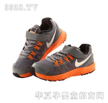 �Ϳ�LUNARGLIDE4�W���\��ЬBPV525369-002