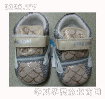 ���Ȼ�ɫ�냺Ь