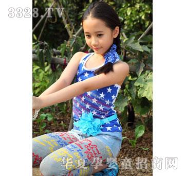 �����ݻò��{ɫ����Ƕ���