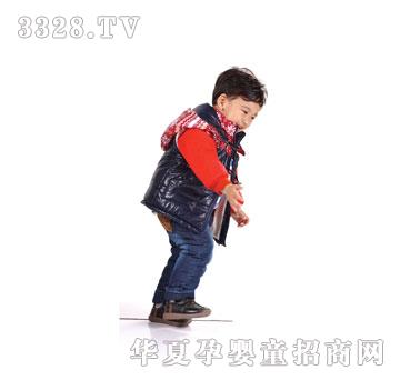 ������ͯ��ɫ�R��