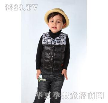 ���ɺ�ɫ���e�R��