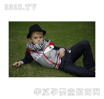 ������M�������������ټt��