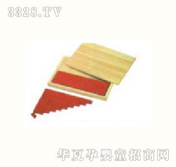 ��|С���L��