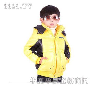 �N��ͯ�bУ�@��ͯƴɫ�L������