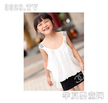 ��Ѿ���Ůͯ��ɫ���ĺڶ�ȹ