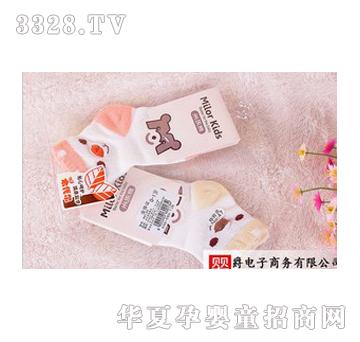 ���׃����m