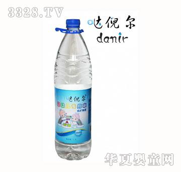 �}�ߠ����׃����õ͵V���|(zh��)ɽȪˮ1.7L