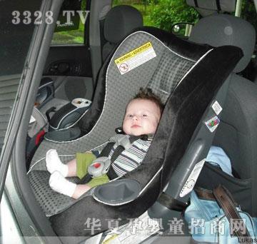 ���R��ͯ��܇��ȫ���Ύ�ISOFIX�ӿ�