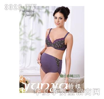 YunYa���Ћ����w�S���C�������b��ɫ