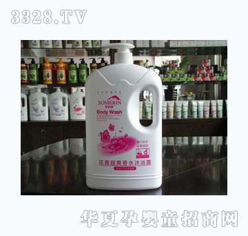 ѩ�����㳬ˬ��ˮ��ԡ¶