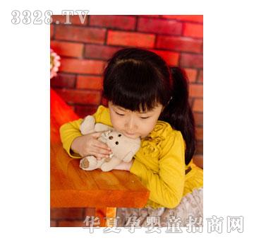 ���o��ʹ���|С��Ůͯͯ1