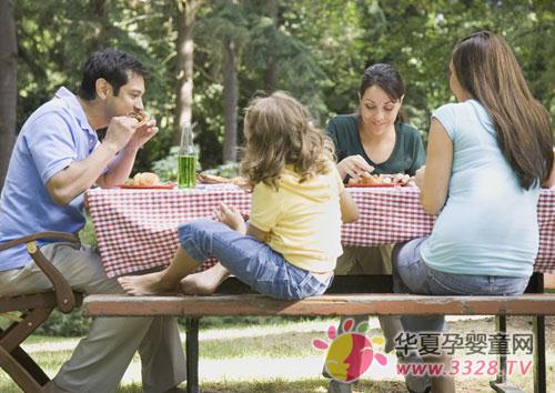 �˹��ھ���Ů�����Jͬ�����N��λ