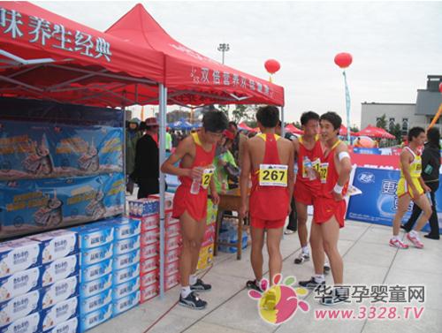 ���M(j��n)��I(y��)���c�S�ӽ𰶇��H�R����ِ���(d��ng)