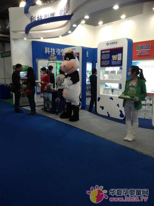 ������I(y��)��չ�Ϻ����H���g(sh��)�M(j��n)���ڽ��ו�(hu��)