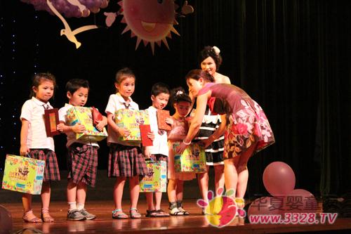 2011��CCTVӢ���L(f��ng)�ɴ�ِ���ı��׃��@�ل�(chu��ng)�ѿ�(j��)��