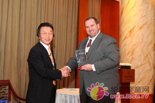 �㰲���F(tu��n)CEO�S�B�ݫ@��2012���RISI�����켈�I(y��)���CEO��